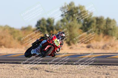 media/Dec-07-2024-CVMA (Sat) [[21c5f1ef85]]/Race 11-Amateur Supersport Open/